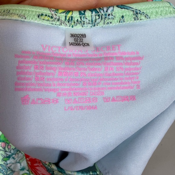 Victorias Secret Swimsuit Floral NWT‎ Size Large Green Pink Beach Summer - Picture 4 of 7